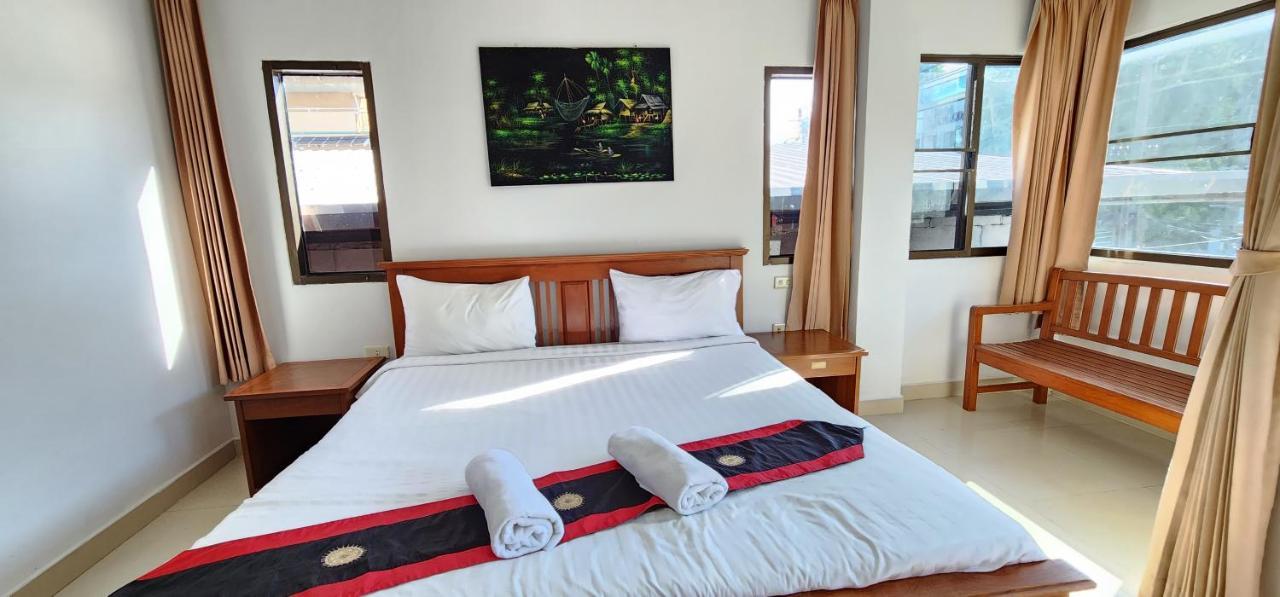 Royal Sweet Hotel Patong Exterior foto