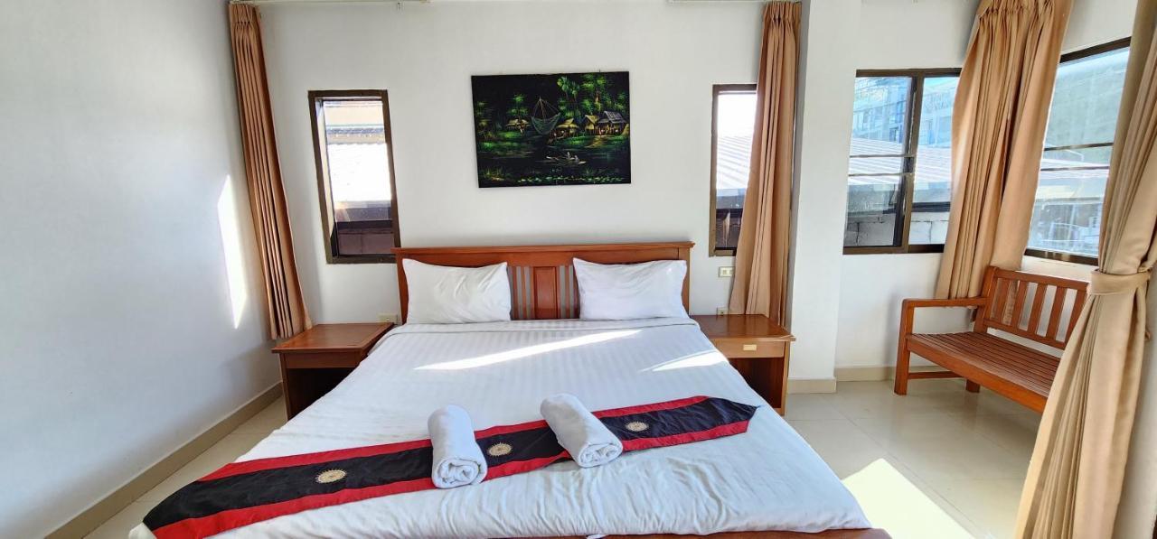 Royal Sweet Hotel Patong Exterior foto