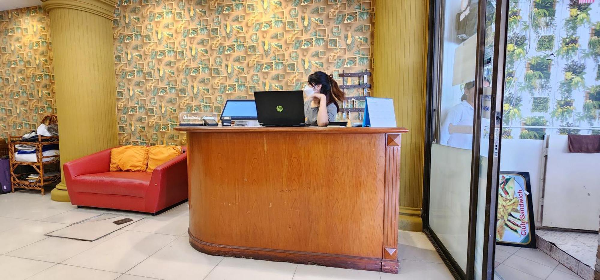 Royal Sweet Hotel Patong Exterior foto
