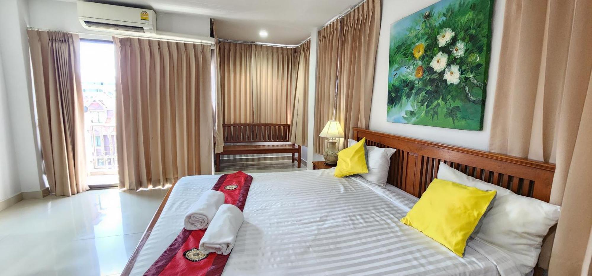 Royal Sweet Hotel Patong Exterior foto