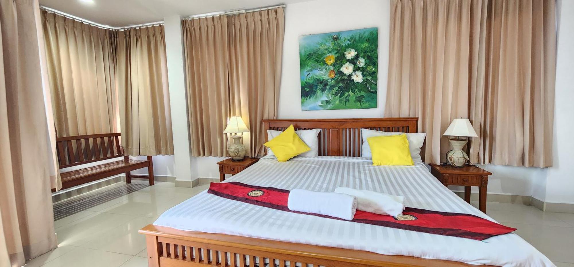 Royal Sweet Hotel Patong Exterior foto
