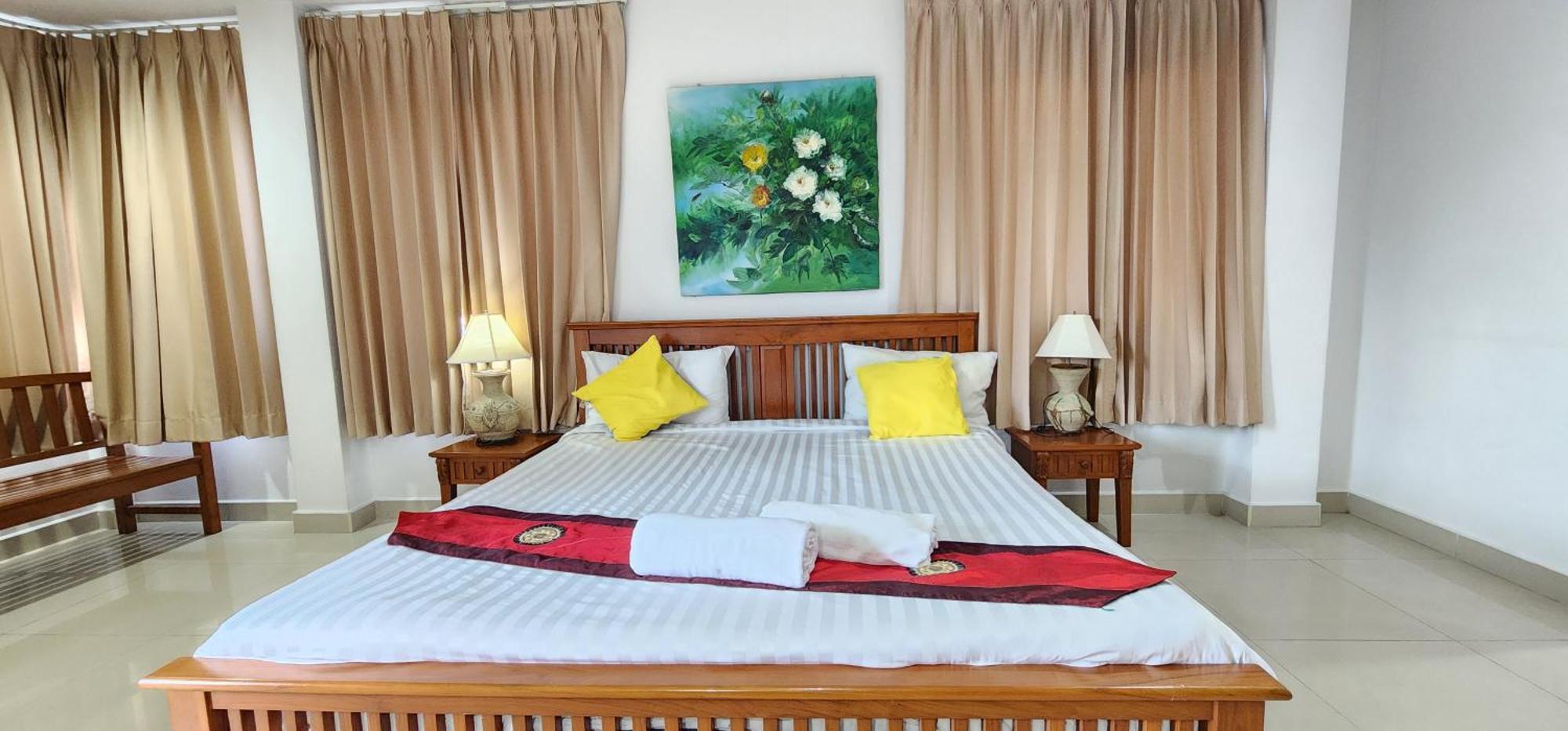 Royal Sweet Hotel Patong Exterior foto